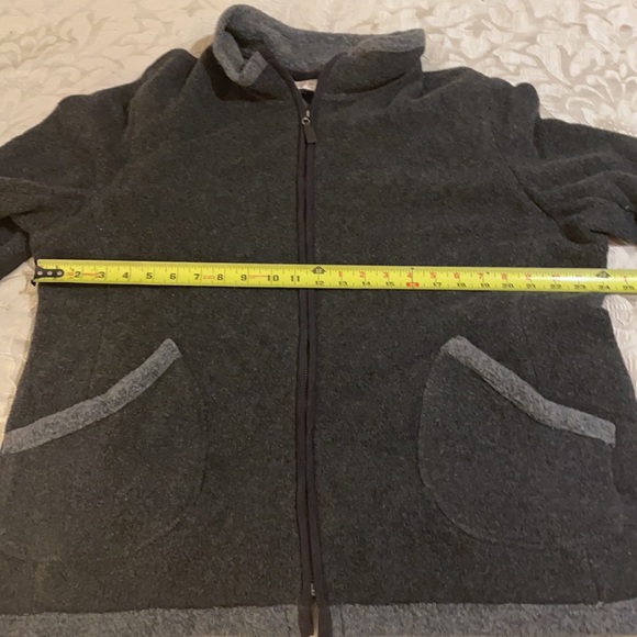 Jones New York Women’s XL Gray Comfy Zip Front Sweater - Picture 8 of 13